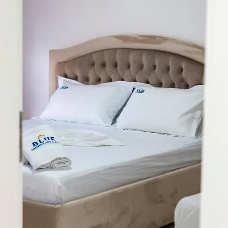 Blue & Διαμέρισμα